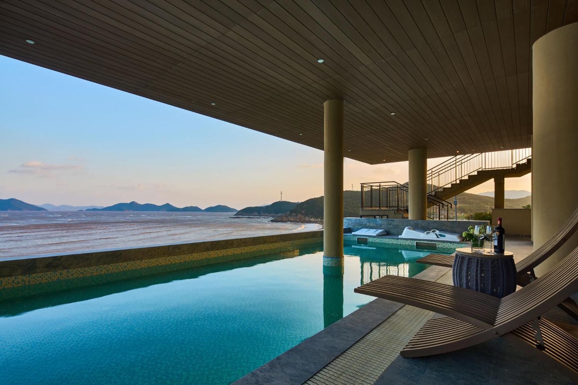 Crowne Plaza Ningbo Xiangshan Sea View By Ihg Exterior photo